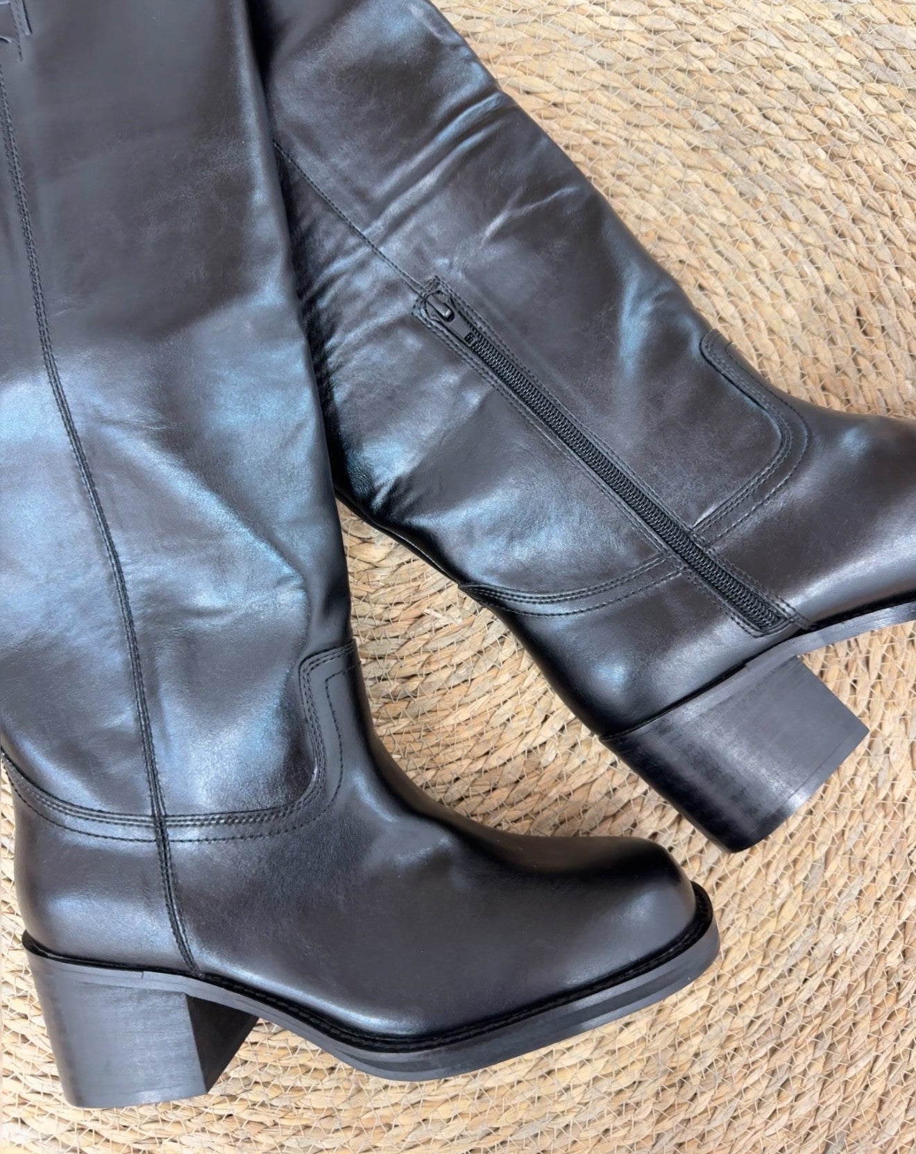 Bota Motera