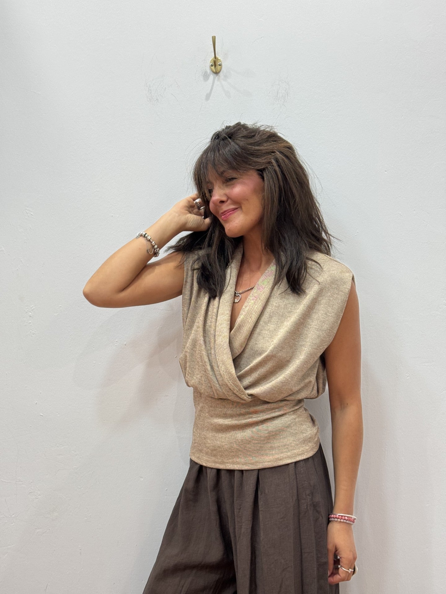 Top cruzado Camel