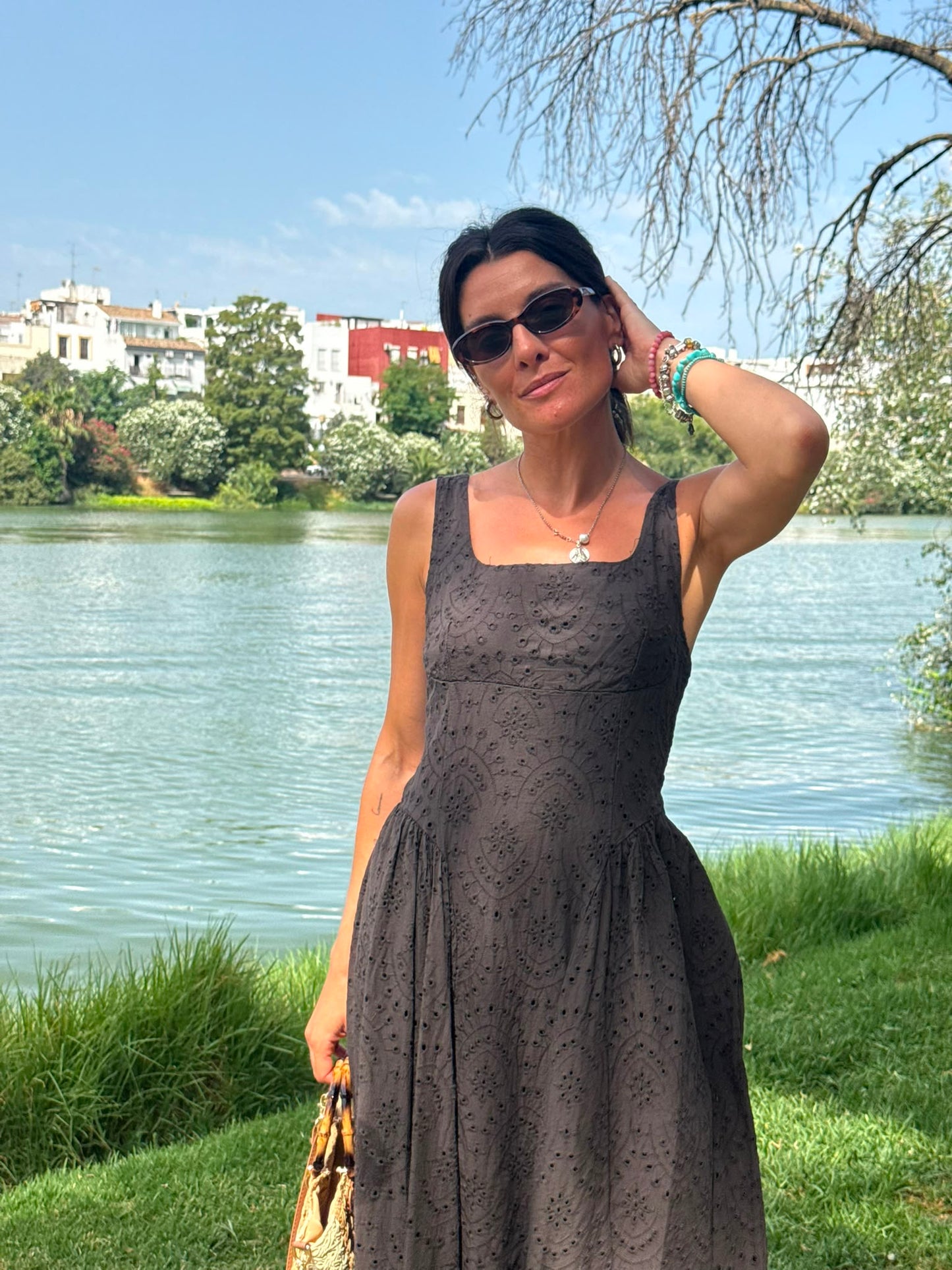 Vestido Midi Chocolate
