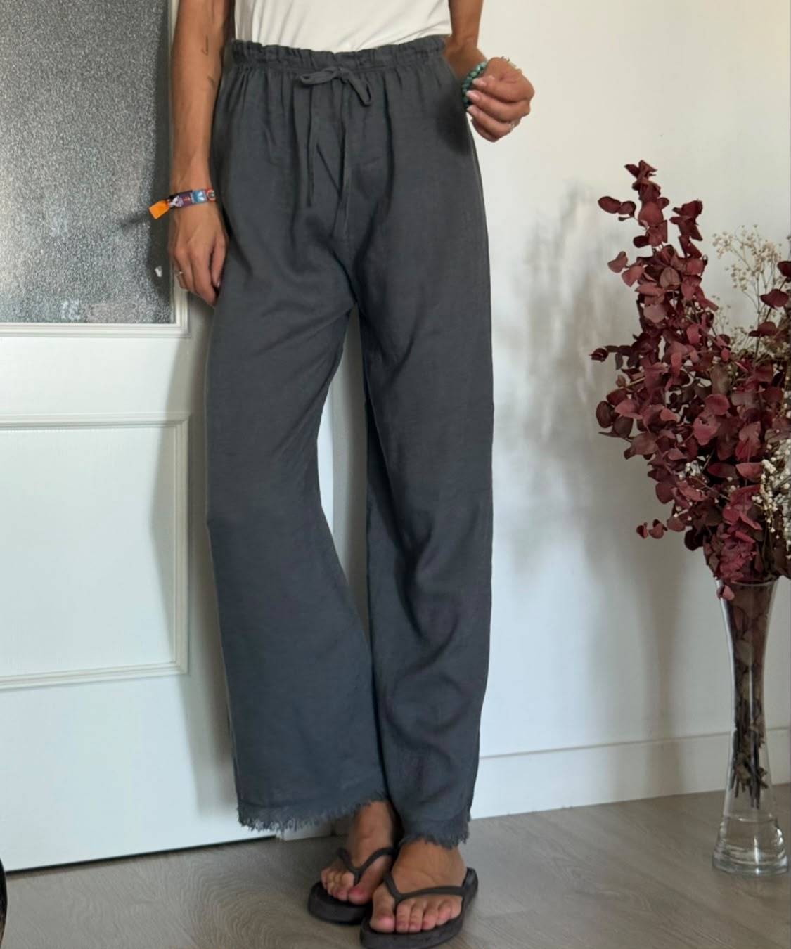Pantalón de lino Gris