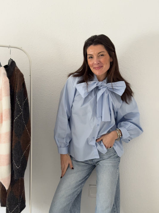 Camisa Clásica Celeste