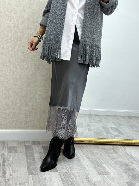 Falda Raso Puntilla Gris