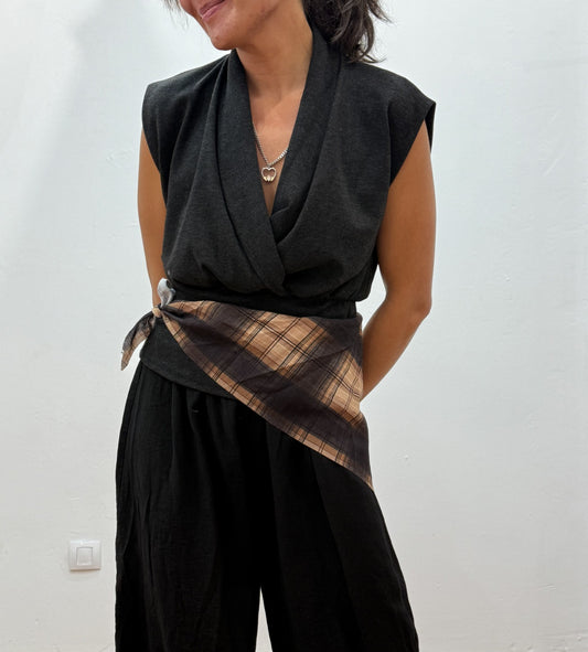 Top cruzado Negro