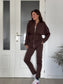 Conjunto Chandal con Cinturón Chocolate