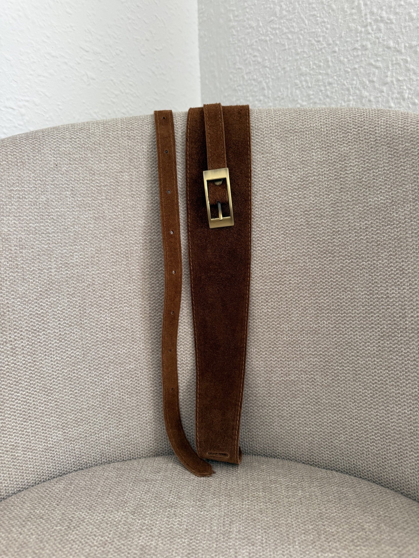 Cinturónde piel/Ante café