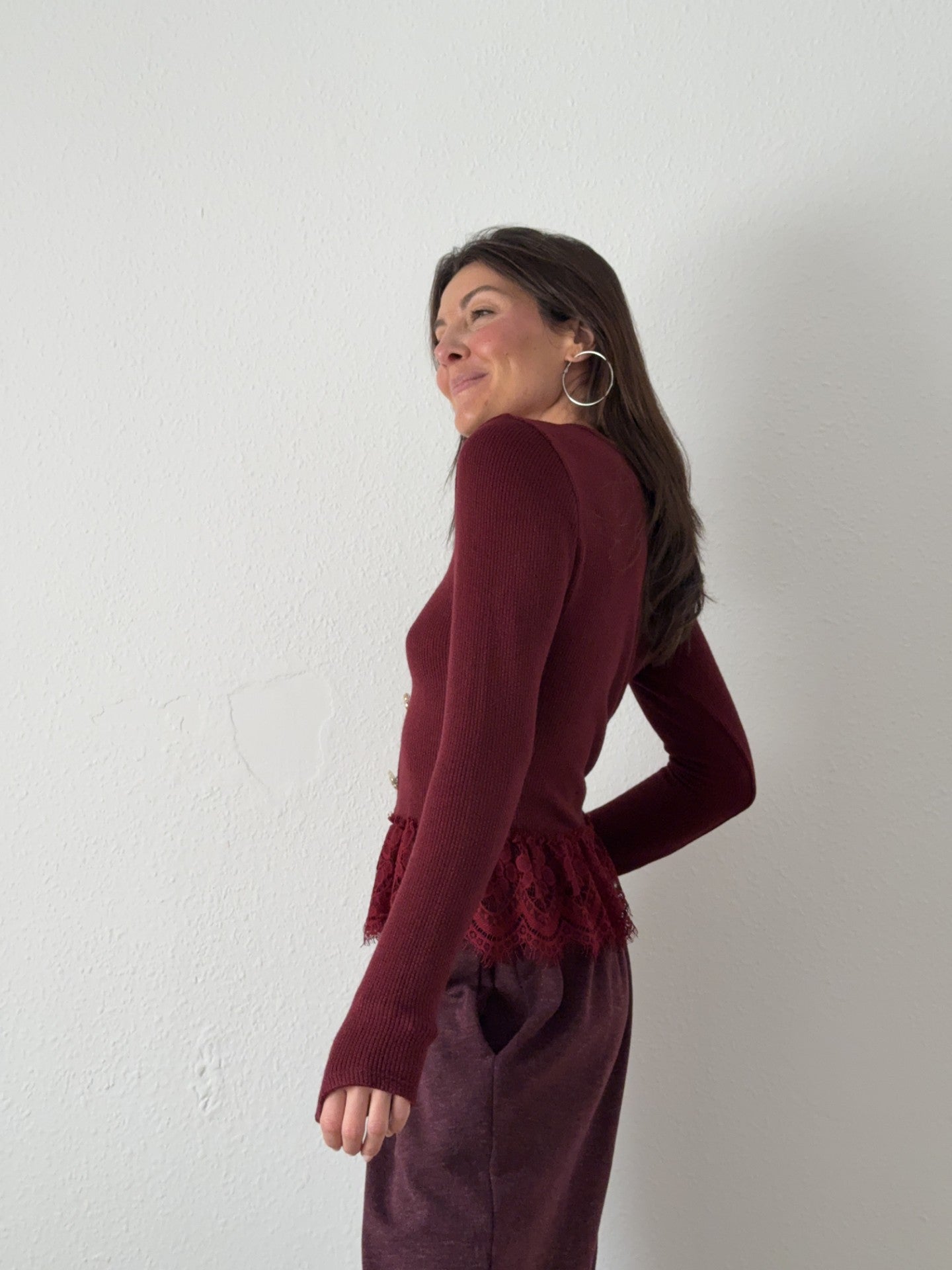 Camiseta Abotonada Puntilla Granate