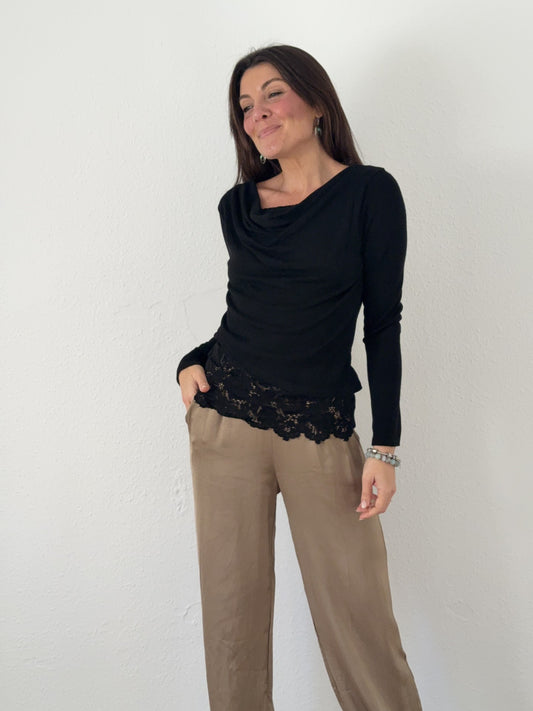 Camiseta manga larga puntilla Negra