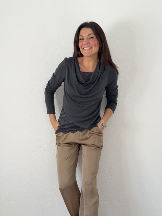 Camiseta manga larga puntilla Gris