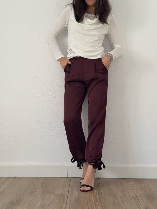 Pantalón granate lazada