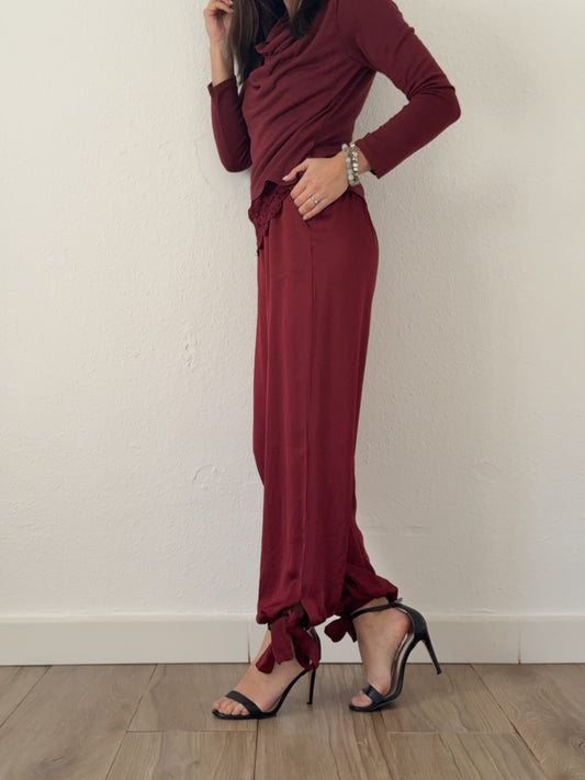 Pantalón Rojo lazada