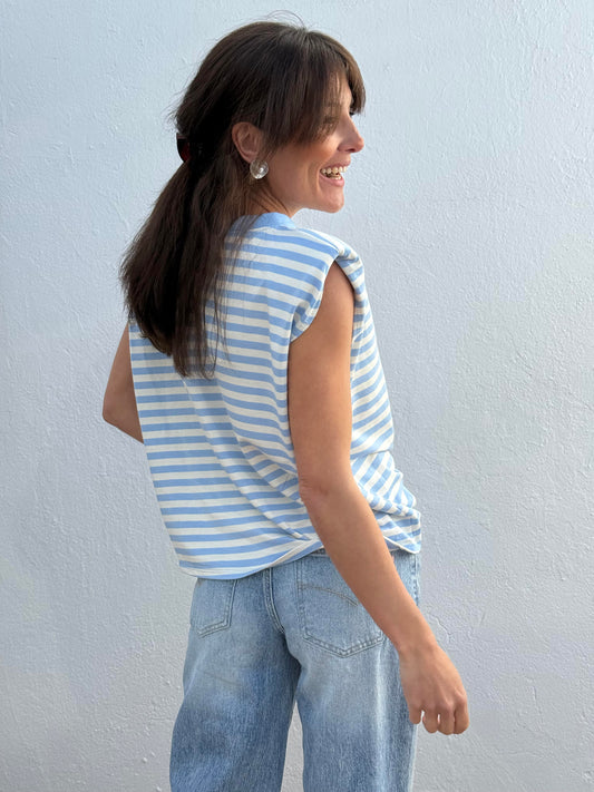 Camiseta Hombreras Celeste